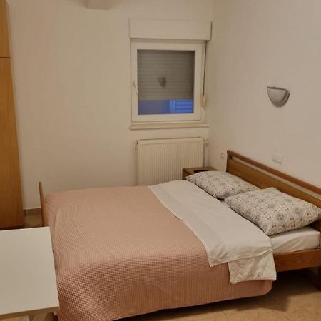 Apartments And Rooms Niki 2 Kaštela Zewnętrze zdjęcie