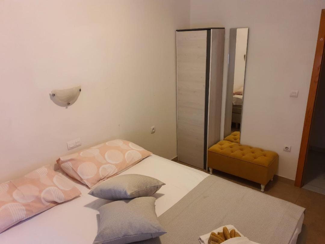 Apartments And Rooms Niki 2 Kaštela Zewnętrze zdjęcie