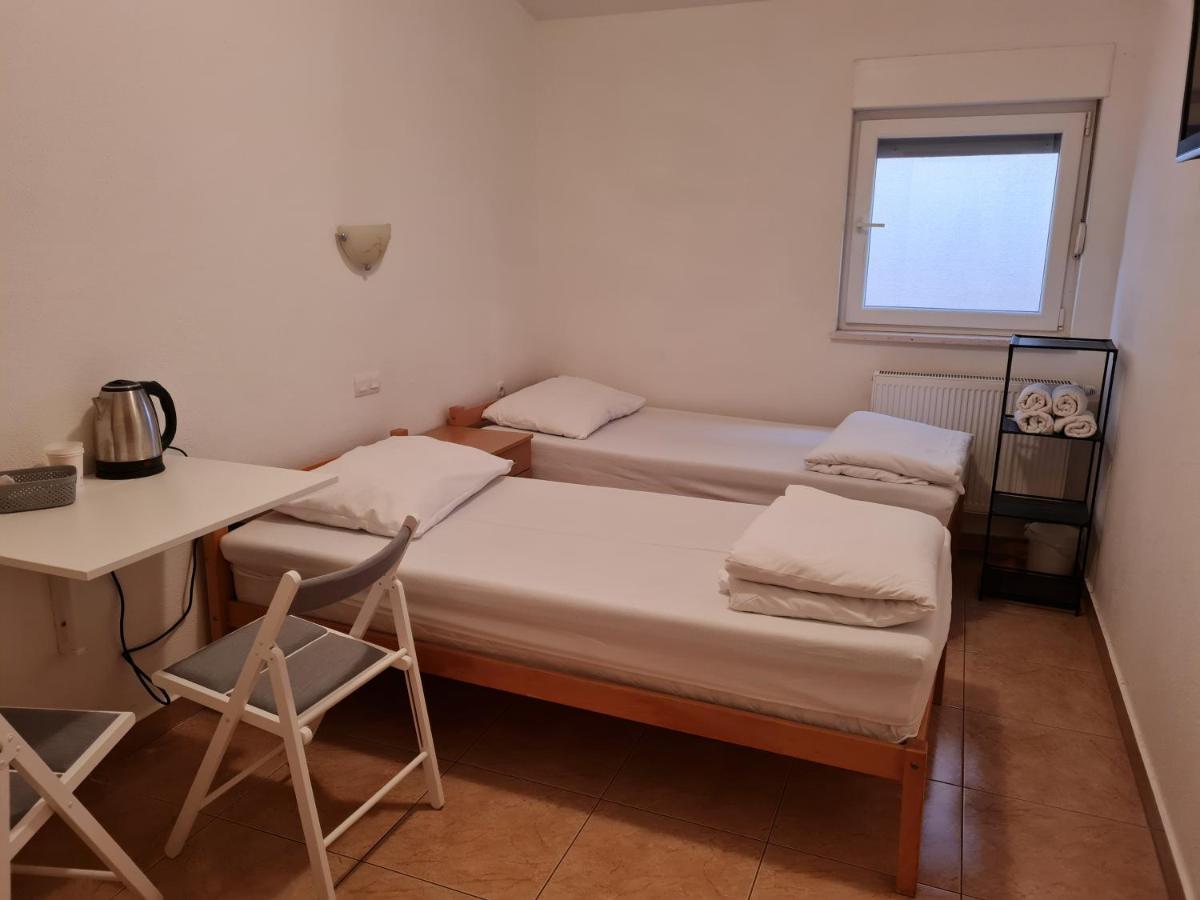 Apartments And Rooms Niki 2 Kaštela Zewnętrze zdjęcie